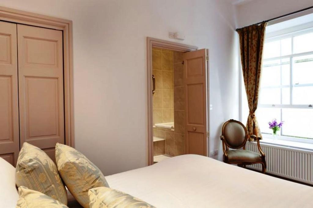 No.10 Cardiff Hotel Bagian luar foto