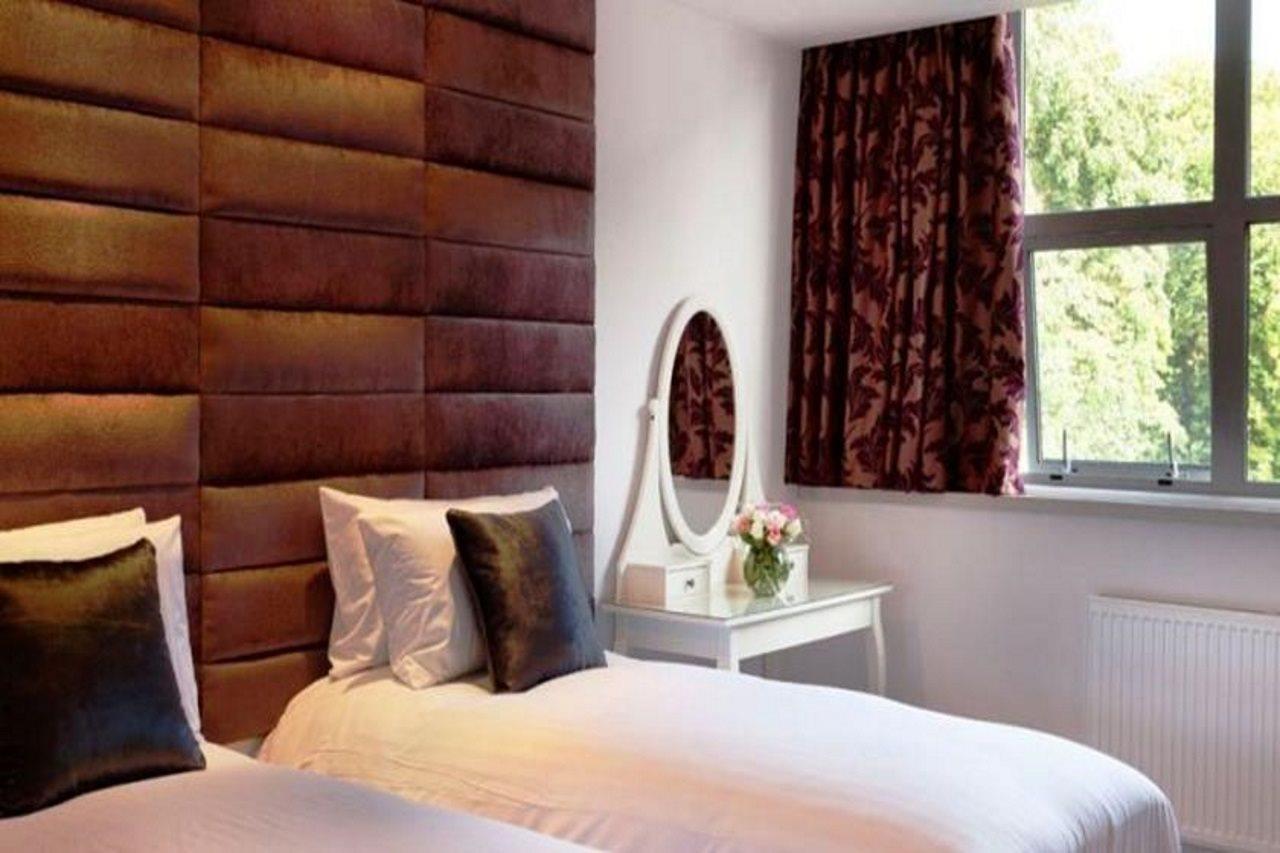 No.10 Cardiff Hotel Bagian luar foto